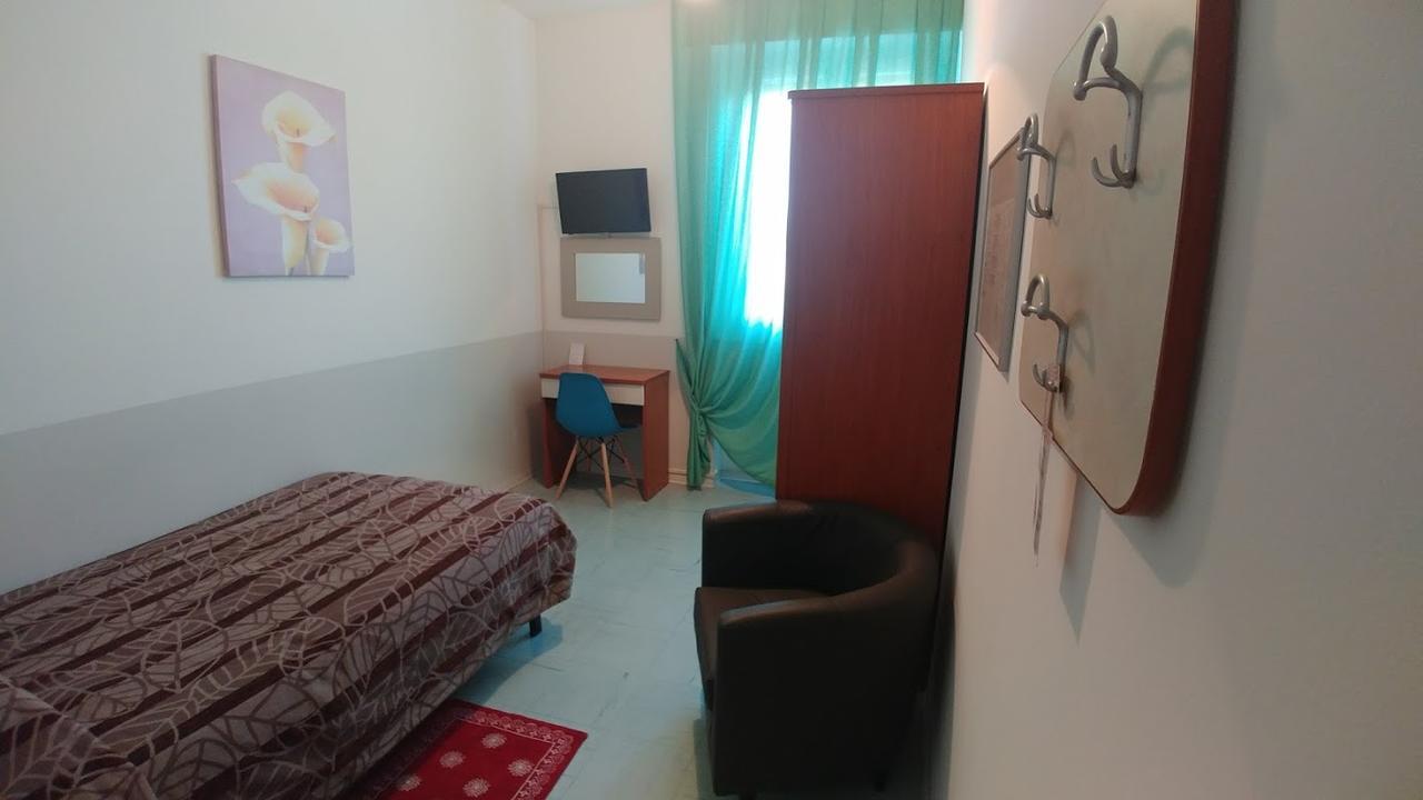 Hotel Marta Forli Ngoại thất bức ảnh